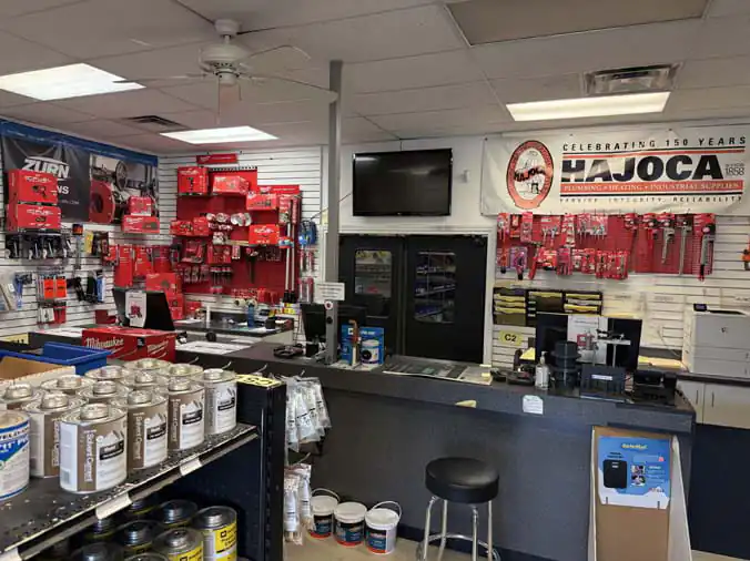 Hajoca Knoxville plumbing supply parts & service counter